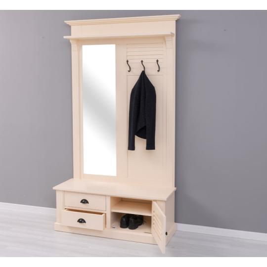 country provence vintage predsien stena zrkadlo vesiak nabytok rustikalne mediteranske vidiecke sedliacky dom kremova farba biela 2.jpg